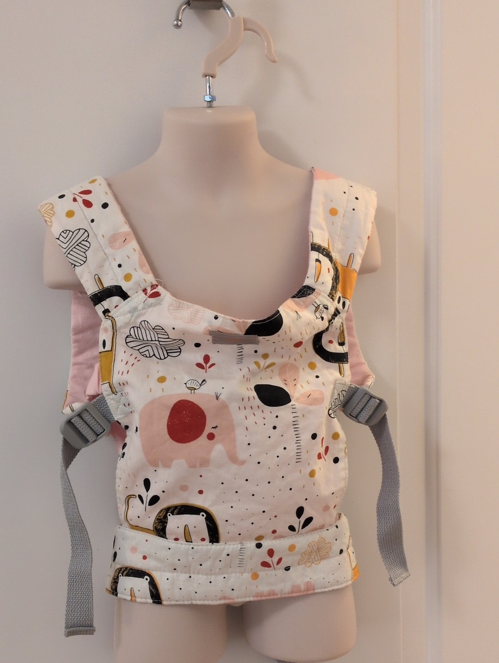 Gagaku Animal Themed Baby Doll Carrier - Picture 8 of 8